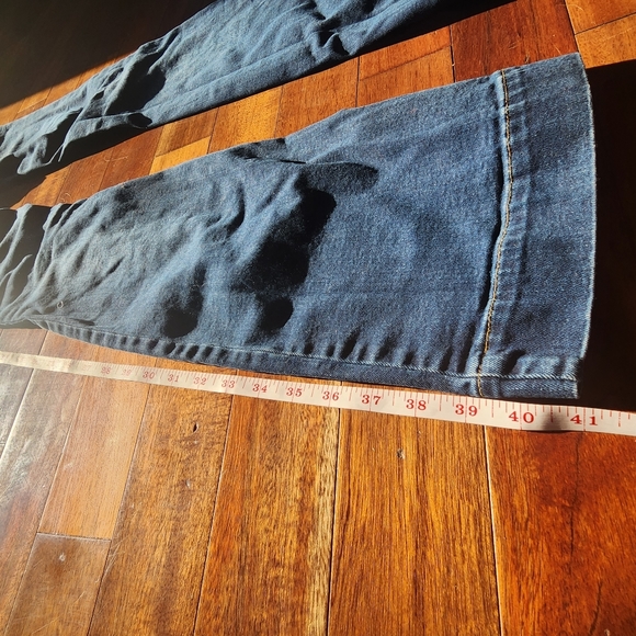 Miss Selfridge Kick flare stretched jeans - Picture 7 of 10